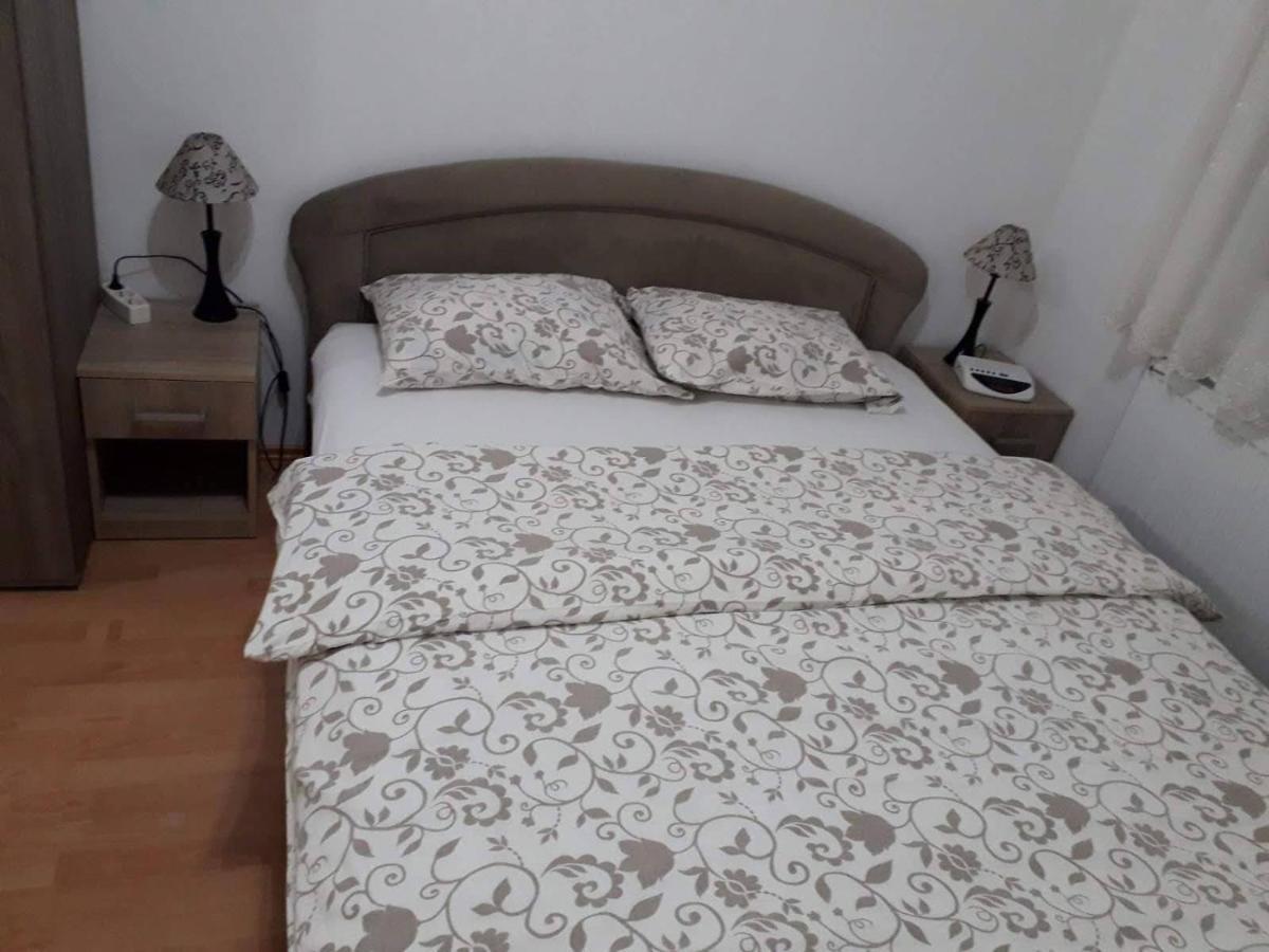 Renome Apartmani Banja Koviljača Eksteriør billede