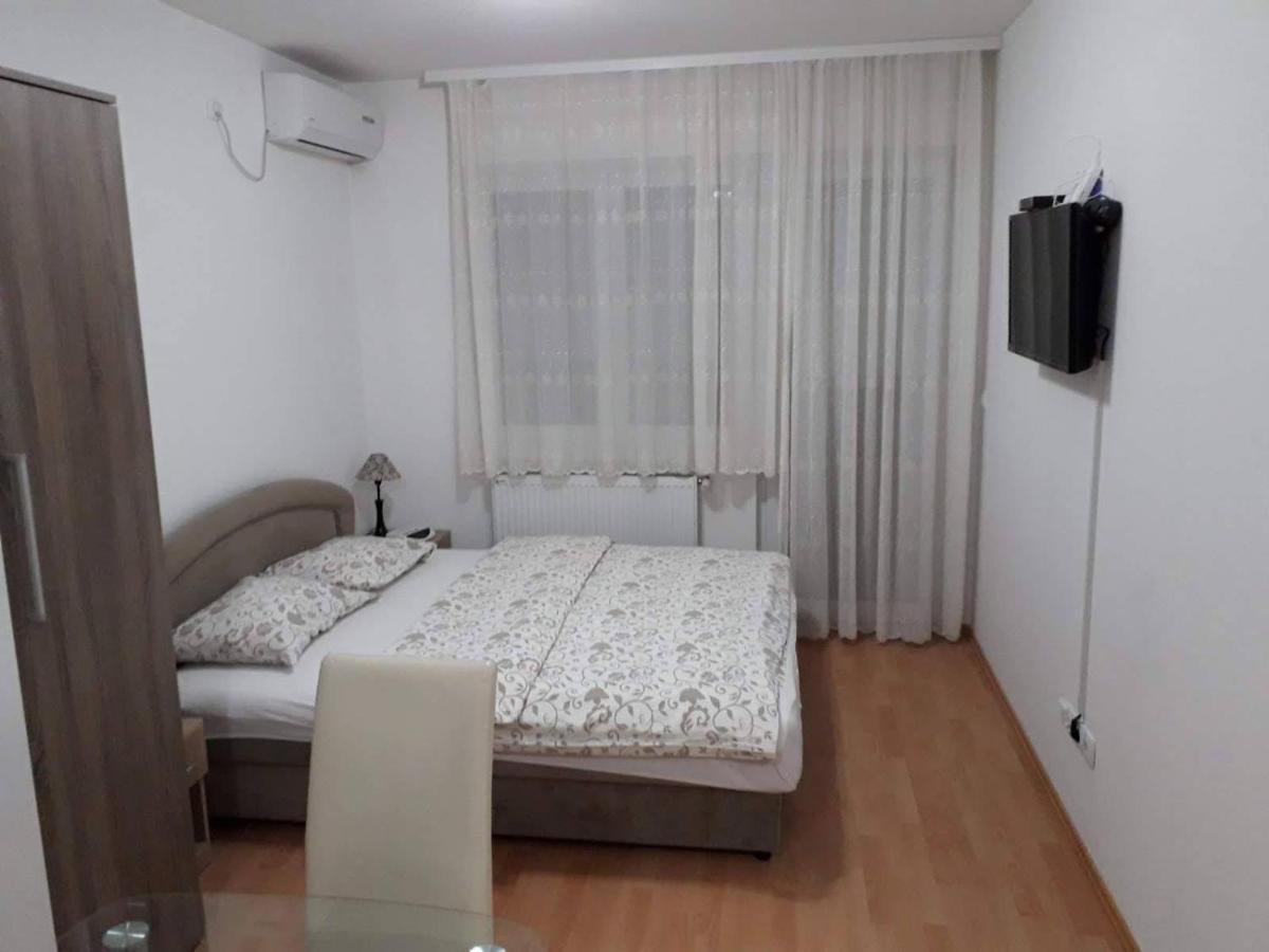 Renome Apartmani Banja Koviljača Eksteriør billede