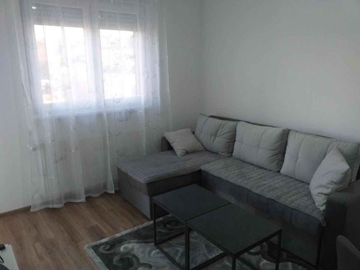 Renome Apartmani Banja Koviljača Eksteriør billede