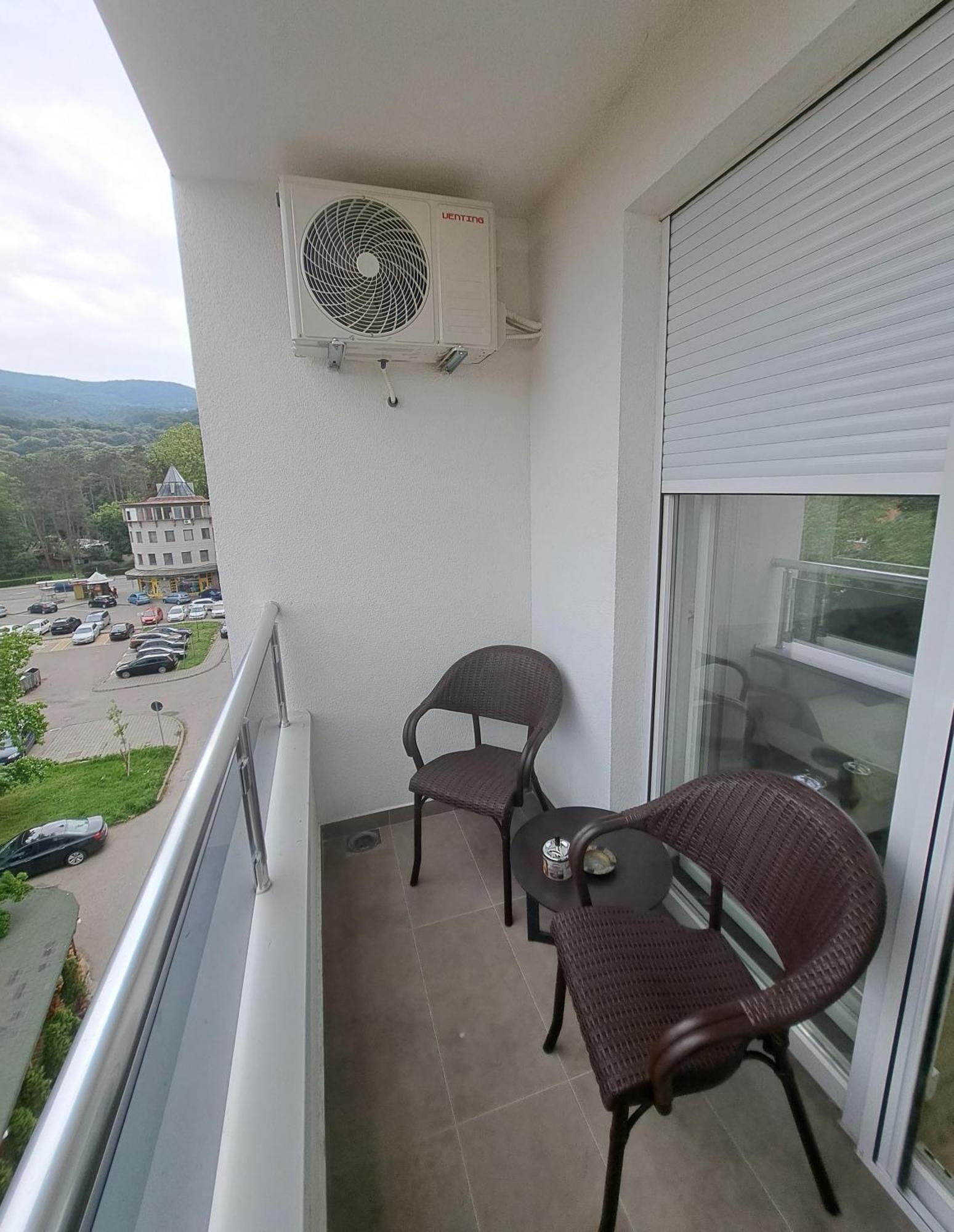 Renome Apartmani Banja Koviljača Eksteriør billede