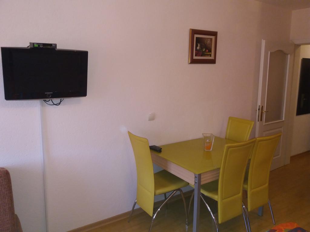 Renome Apartmani Banja Koviljača Eksteriør billede
