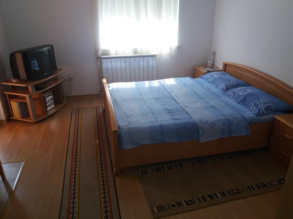Renome Apartmani Banja Koviljača Eksteriør billede